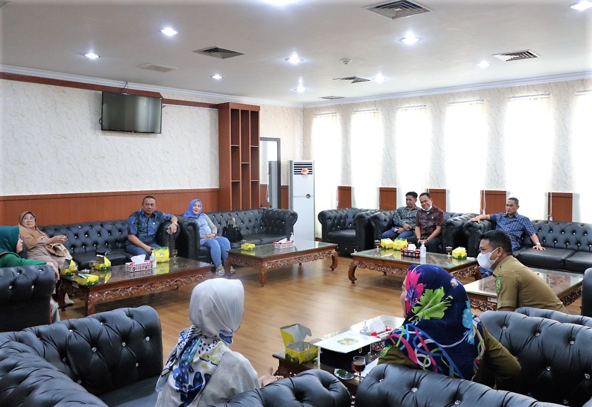 Kunjungan Kerja Pimpinan Dan Anggota Dprd Kabupaten Mempawah Dprd